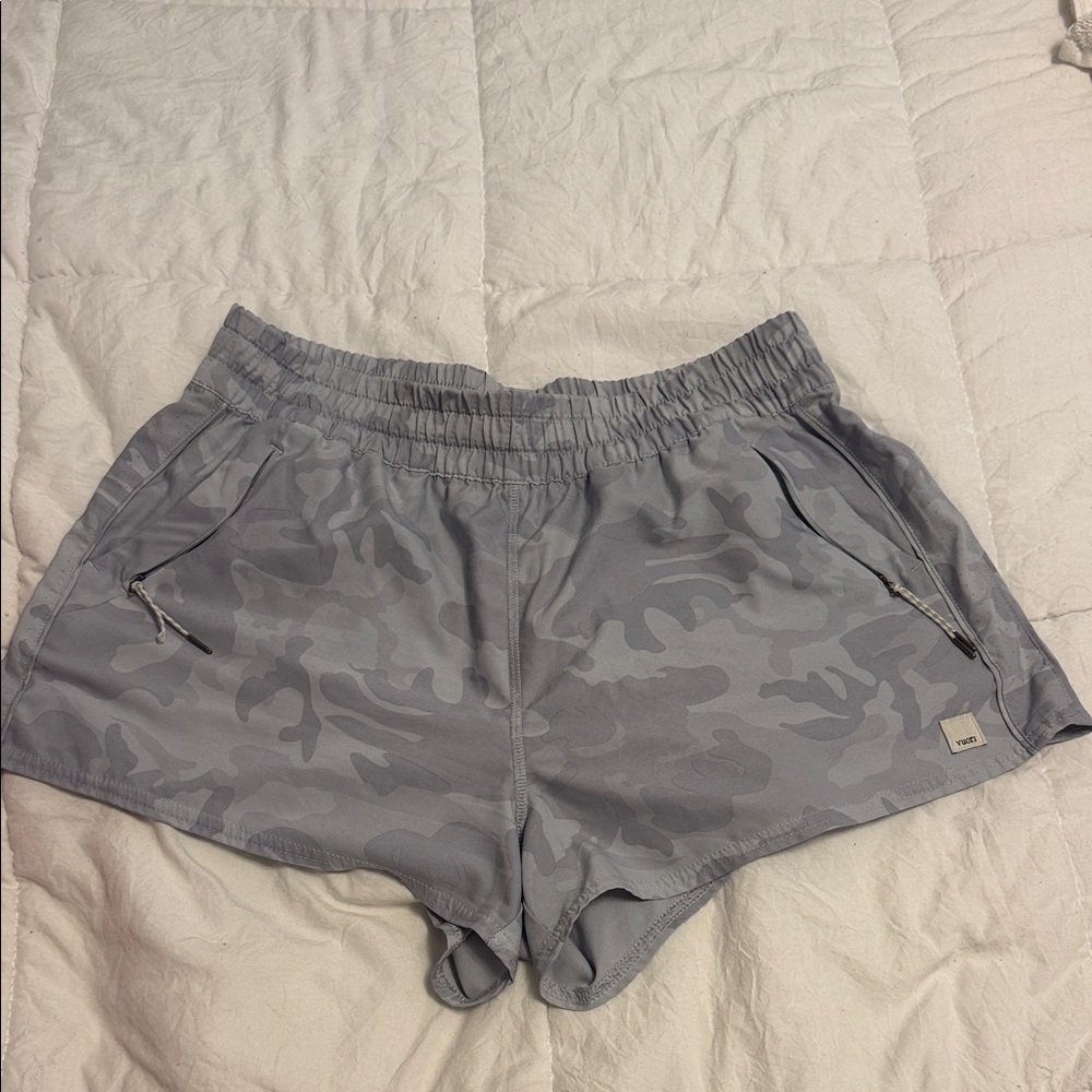 Vuori Women's Athletic Shorts in Gray Camo